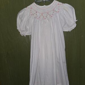 Smocking dress